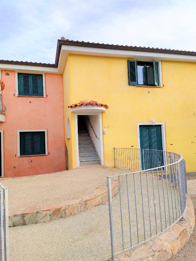 Апартаменты Affittimoderni Santa Maria Coghinas Экстерьер фото